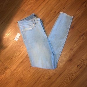 GAP Denim Jeans. Women’s size 6/28R.